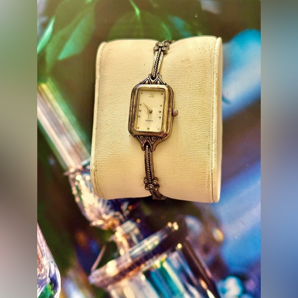 Elegant Art Deco Sterling Women's Watch Bracelet - Picture 10 of 15